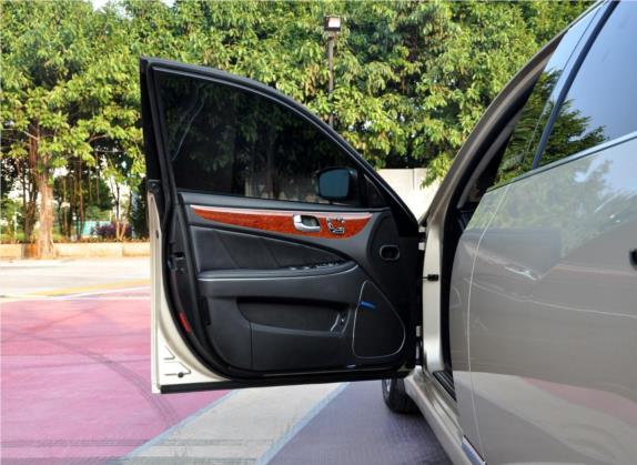 雅科仕 2012款 3.8 GDi加长旗舰版 车厢座椅   前门板