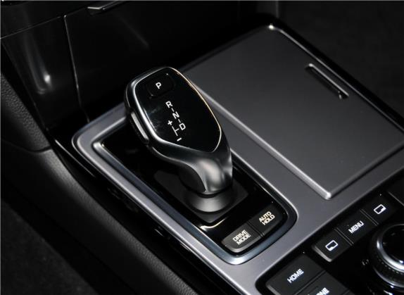 雅科仕 2014款 3.8 GDi 加长尊享版 中控类   挡把