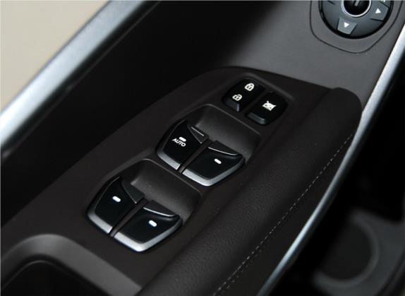胜达(进口) 2013款 3.0L 四驱尊享版 7座 欧IV 车厢座椅   门窗控制