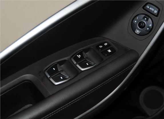 胜达(进口) 2013款 3.0L 四驱舒适导航版 7座 欧V 车厢座椅   门窗控制