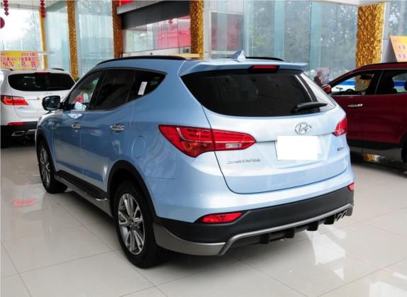 胜达(进口) 2013款 改款 3.0L 四驱舒适导航版 欧V 外观   斜后