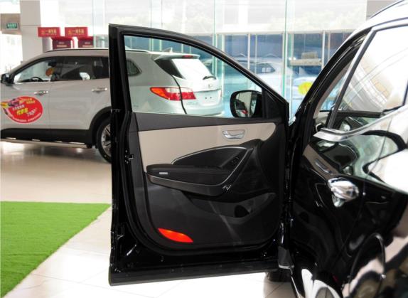 胜达(进口) 2013款 改款 3.0L 四驱尊享版 欧V 车厢座椅   前门板