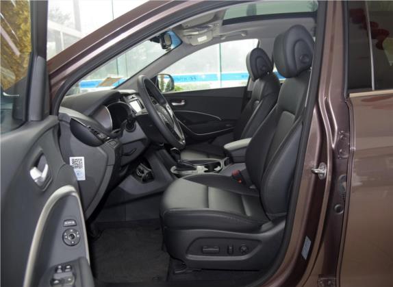 格越 2013款 2.2T 7座四驱舒适版 车厢座椅   前排空间