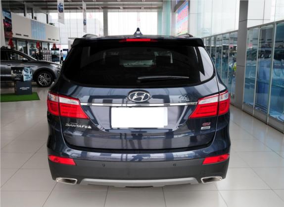 格越 2013款 3.0L 6座四驱舒适版 外观   正后
