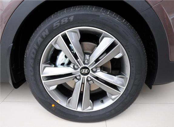 格越 2013款 3.0L 7座四驱豪华版 其他细节类   前轮
