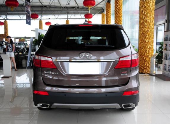 格越 2013款 3.0L 7座四驱豪华版 外观   正后