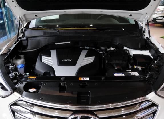格越 2013款 3.0L 7座四驱旗舰版 其他细节类   发动机舱