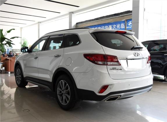 格越 2017款 3.0L 7座四驱舒适版 外观   斜后