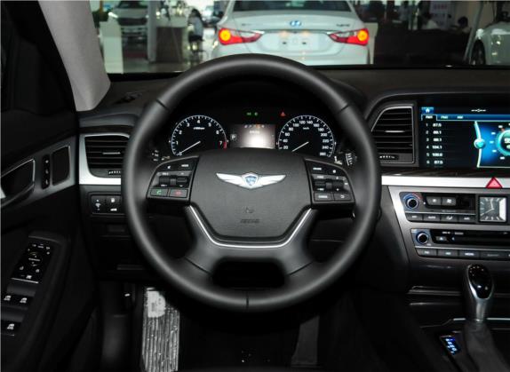 捷恩斯 2015款 3.0GDi 四驱豪华版 中控类   驾驶位