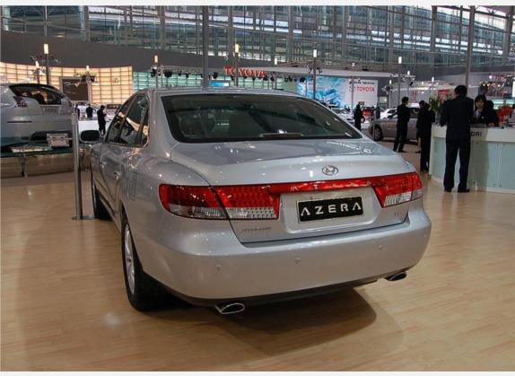 雅尊 2006款 3.3 舒适型 外观   斜后