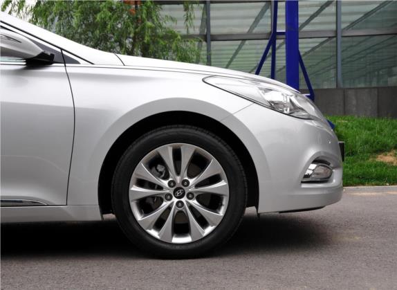 雅尊 2011款 3.0L 旗舰型 其他细节类   前轮