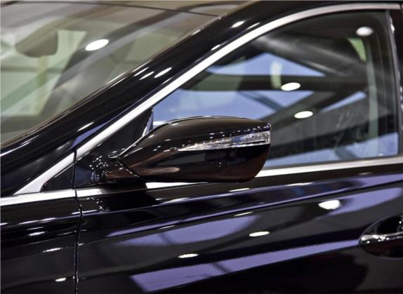 雅尊 2015款 3.0L 旗舰型 外观细节类   外后视镜