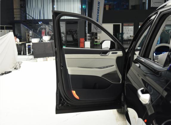 帕里斯帝 2023款 3.5L 自动四驱Calligraphy 车厢座椅   前门板