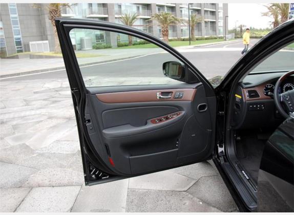 劳恩斯 2008款 BH330 舒适版 车厢座椅   前门板