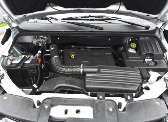 启腾V60 2017款 1.5L 舒适型 其他细节类   发动机舱