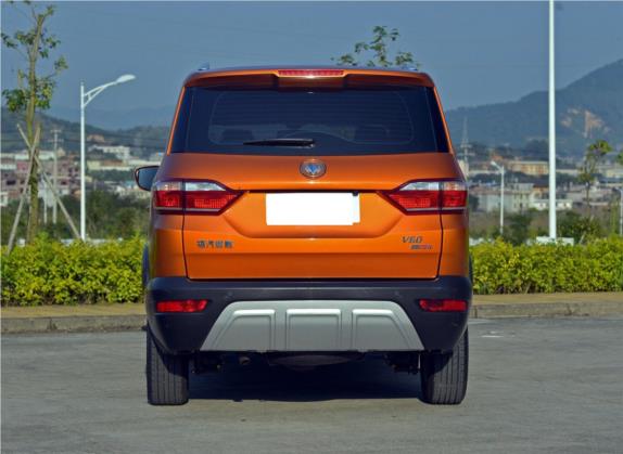 启腾V60 2017款 1.5L 尊贵型 外观   正后