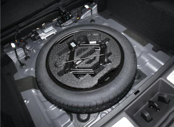 星途追风 2022款 凡尔赛版 1.6T DCT迎风飞版 其他细节类   备胎