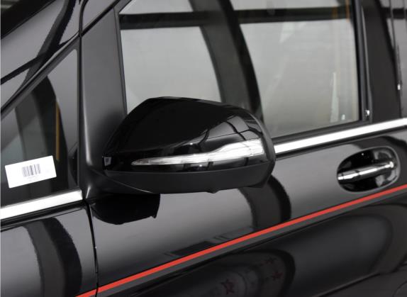晓奥V-Class 2022款 凡克雅宝钻石版 外观细节类   外后视镜