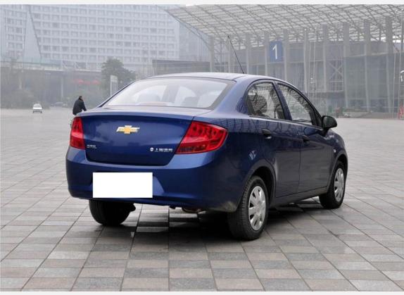 赛欧 2010款 三厢 1.4L 手动理想版 外观   斜后