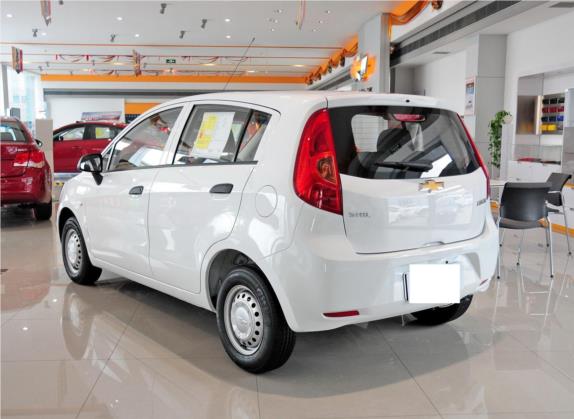 赛欧 2010款 两厢 1.2L 手动温馨版 外观   斜后