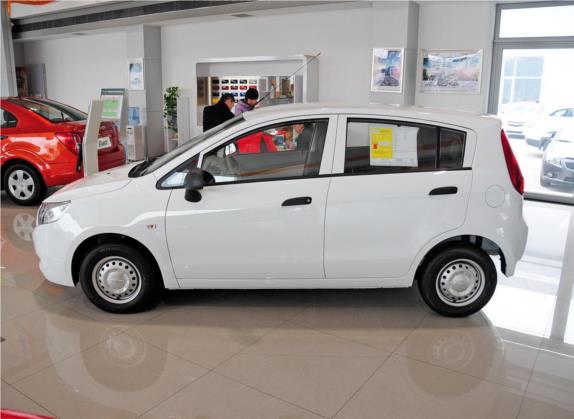 赛欧 2010款 两厢 1.2L 手动温馨版 外观   正侧