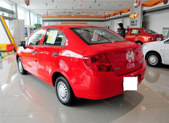 赛欧 2013款 三厢 1.2L 手动温馨版 外观   斜后
