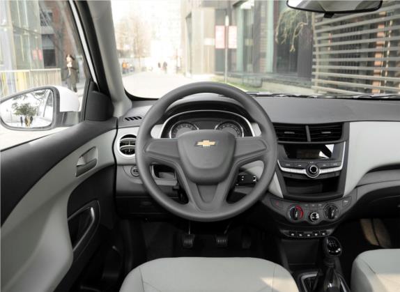 赛欧 2015款 赛欧3 1.3L 手动理想天窗版 中控类   驾驶位