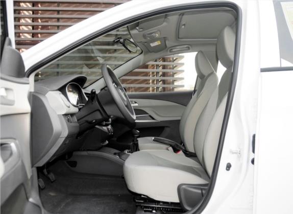赛欧 2015款 赛欧3 1.3L 手动理想天窗版 车厢座椅   前排空间