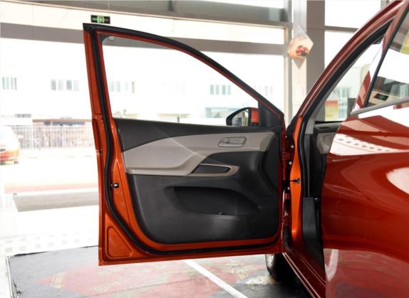 赛欧 2015款 赛欧3 1.3L AMT理想版 车厢座椅   前门板