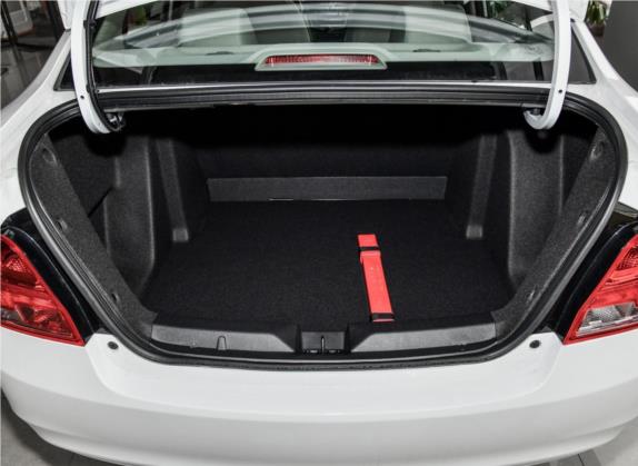 赛欧 2018款 赛欧3 1.3L 手动舒适天窗版 车厢座椅   后备厢