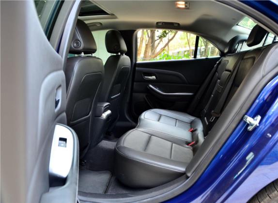迈锐宝 2012款 1.6T 自动豪华版 车厢座椅   后排空间