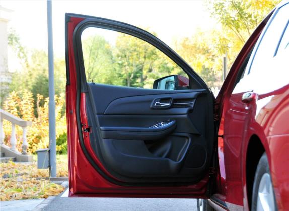 迈锐宝 2012款 2.4L 自动旗舰版 车厢座椅   前门板