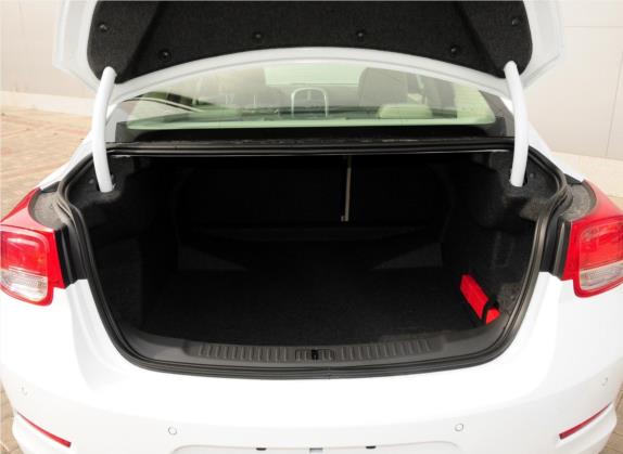 迈锐宝 2013款 2.0L 自动经典版 车厢座椅   后备厢