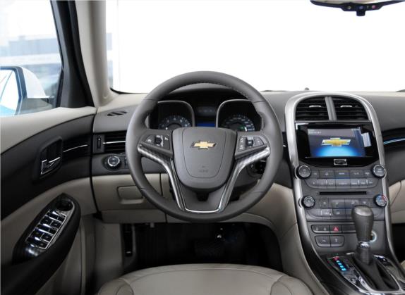 迈锐宝 2013款 2.4L 自动豪华版 中控类   驾驶位