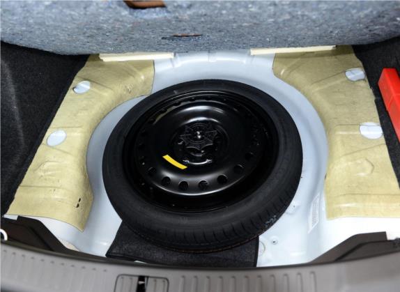 迈锐宝 2014款 1.6T 自动舒适版 其他细节类   备胎