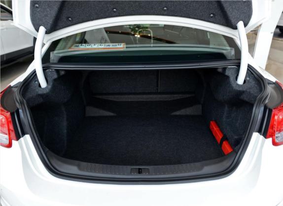 迈锐宝 2014款 1.6T 自动舒适版 车厢座椅   后备厢