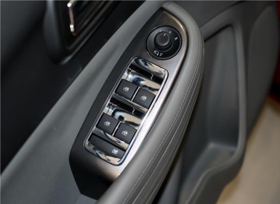 迈锐宝 2014款 2.4L 自动豪华版 车厢座椅   门窗控制