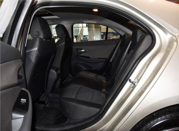 迈锐宝 2016款 1.6T 自动舒适版 车厢座椅   后排空间