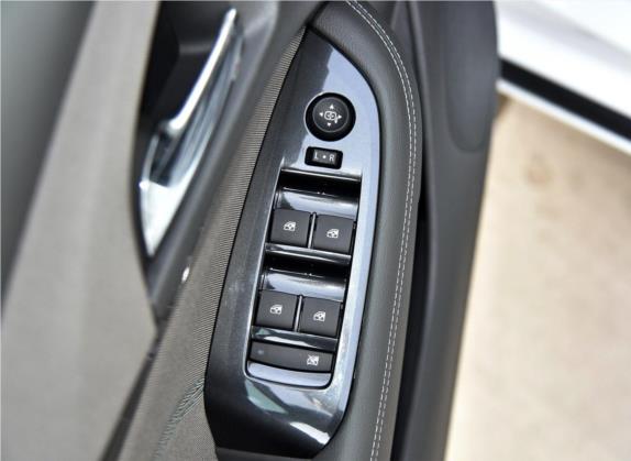迈锐宝 2018款 530T 自动舒适版 车厢座椅   门窗控制