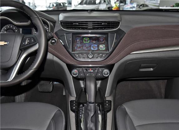 迈锐宝 2018款 530T 自动豪华版 中控类   中控台