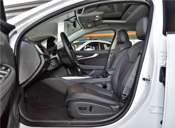 迈锐宝 2018款 530T 自动豪华版 车厢座椅   前排空间