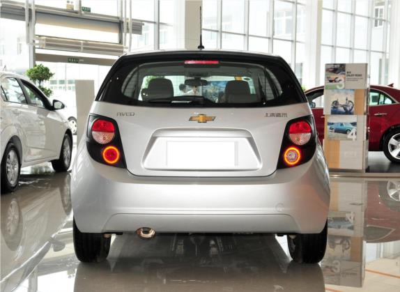 爱唯欧 2011款 两厢 1.4L MT SL 外观   正后