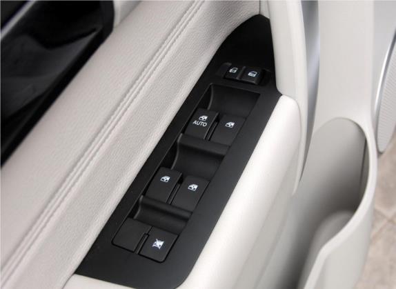 科帕奇 2014款 2.4L 四驱豪华版 5座 车厢座椅   门窗控制