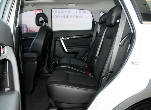 科帕奇 2014款 2.4L 四驱旗舰版 7座 车厢座椅   后排空间