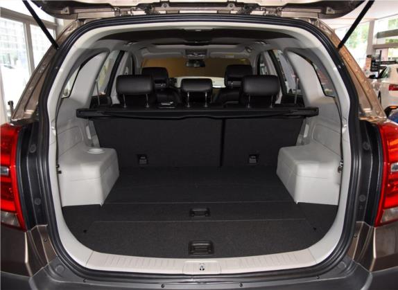 科帕奇 2017款 2.4L 两驱城市版 5座 车厢座椅   后备厢