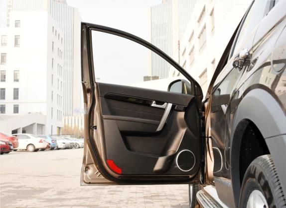 科帕奇 2017款 2.4L 两驱城市版 7座 车厢座椅   前门板