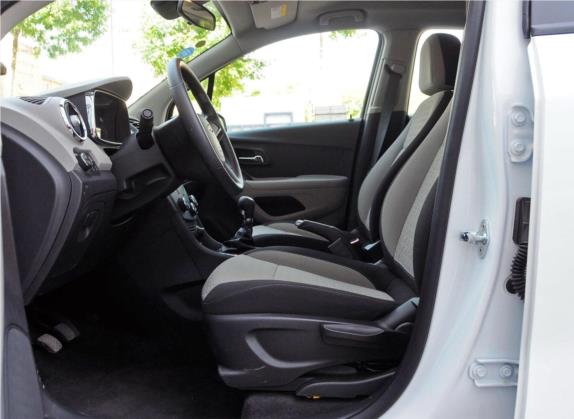 创酷 2014款 1.4T 手动两驱舒适型 车厢座椅   前排空间