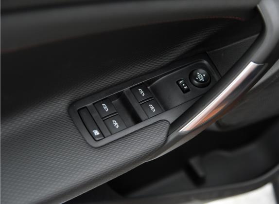 创酷 2022款 创酷RS 1.5T CVT酷MAX 车厢座椅   门窗控制