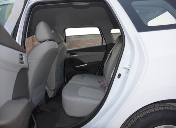 乐风RV 2016款 1.5L 手动畅行版 车厢座椅   后排空间