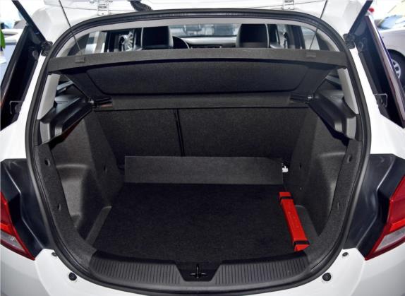 乐风RV 2018款 1.5L 自动智行版 车厢座椅   后备厢